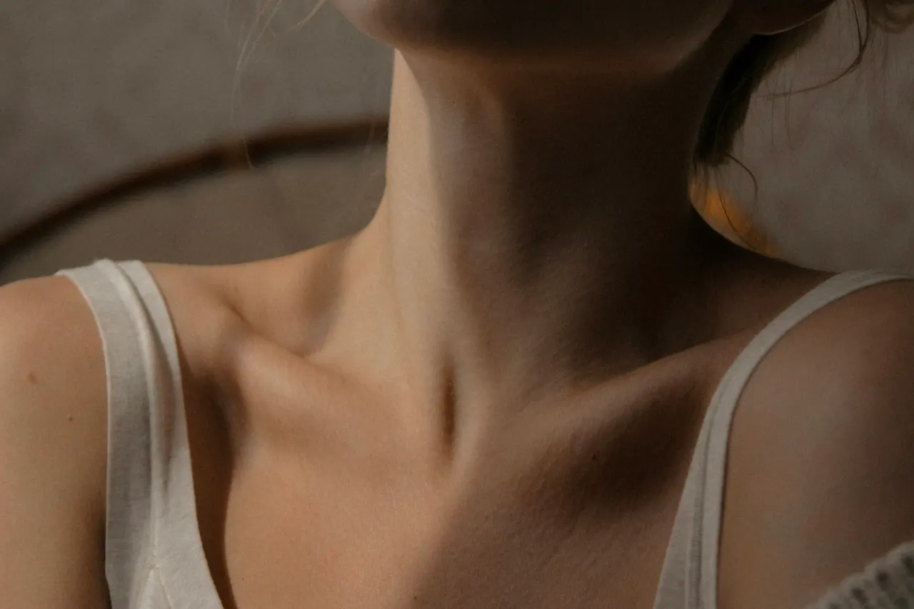 Lifting de Cuello en Estambul – New City Clinic